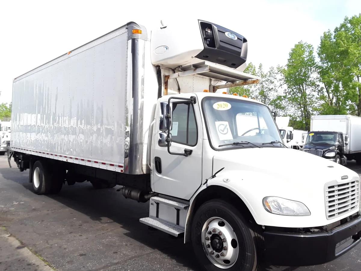 2020 Freightliner M2 106 in Hilliard, OH — photo 3