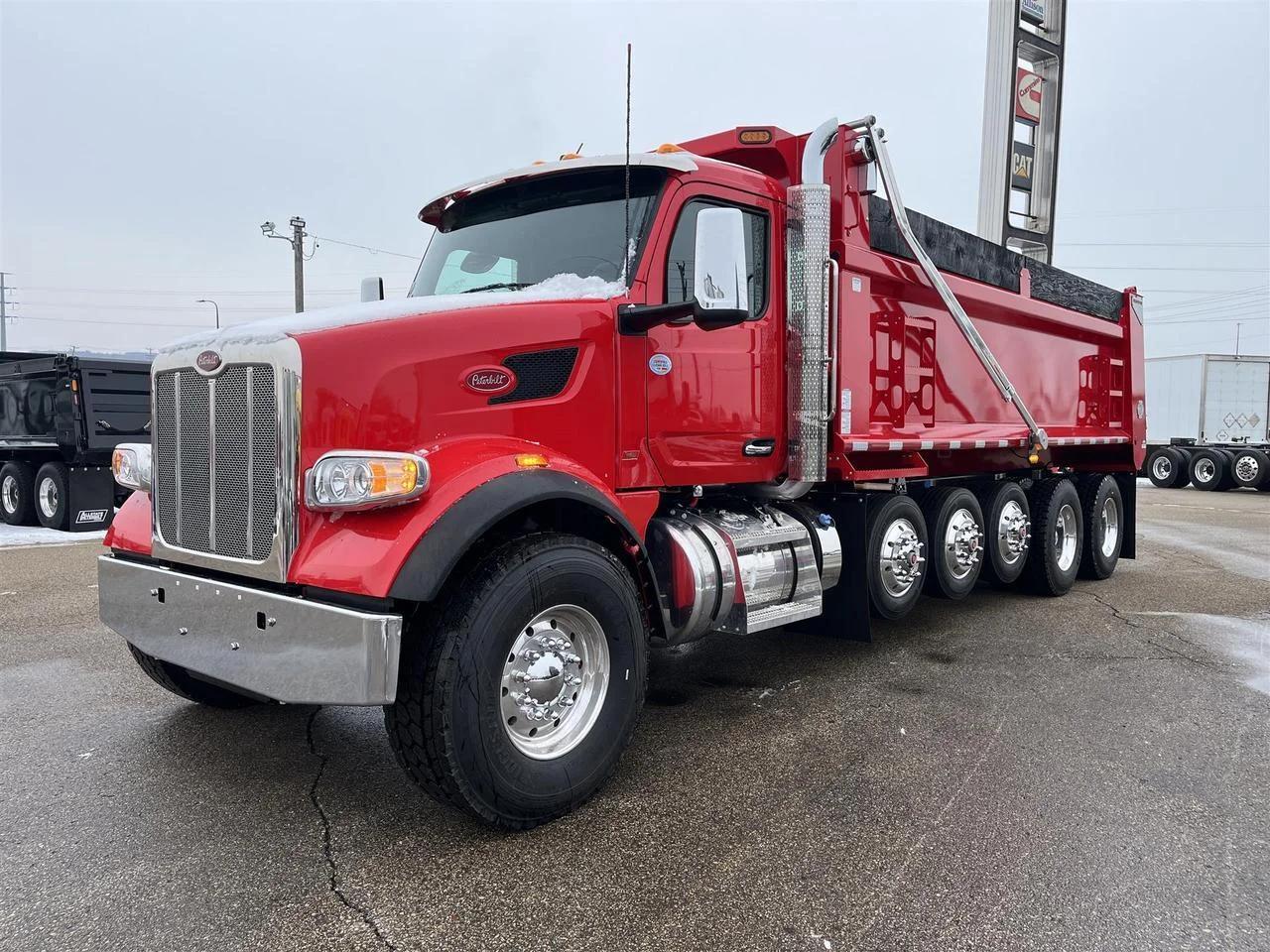 2026 Peterbilt 567 in South St. Paul, MN — photo 12