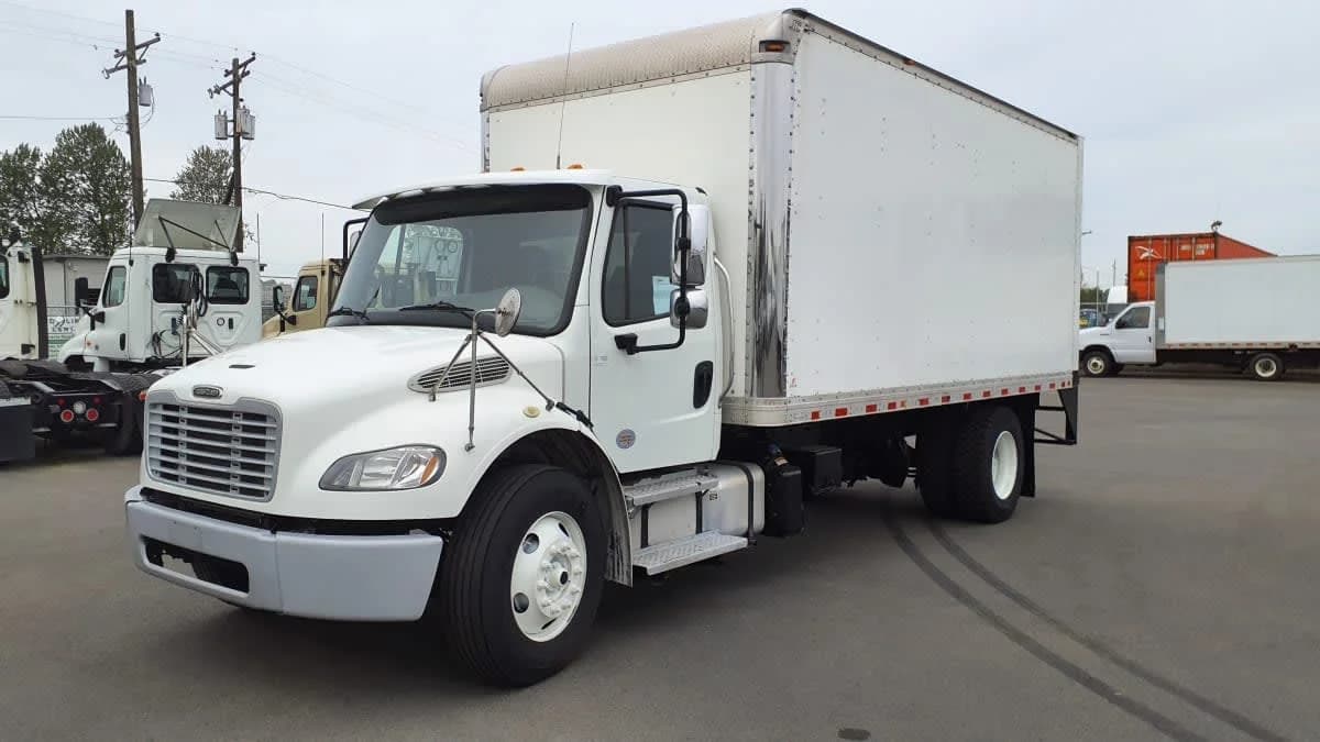 2019 Freightliner M2 106