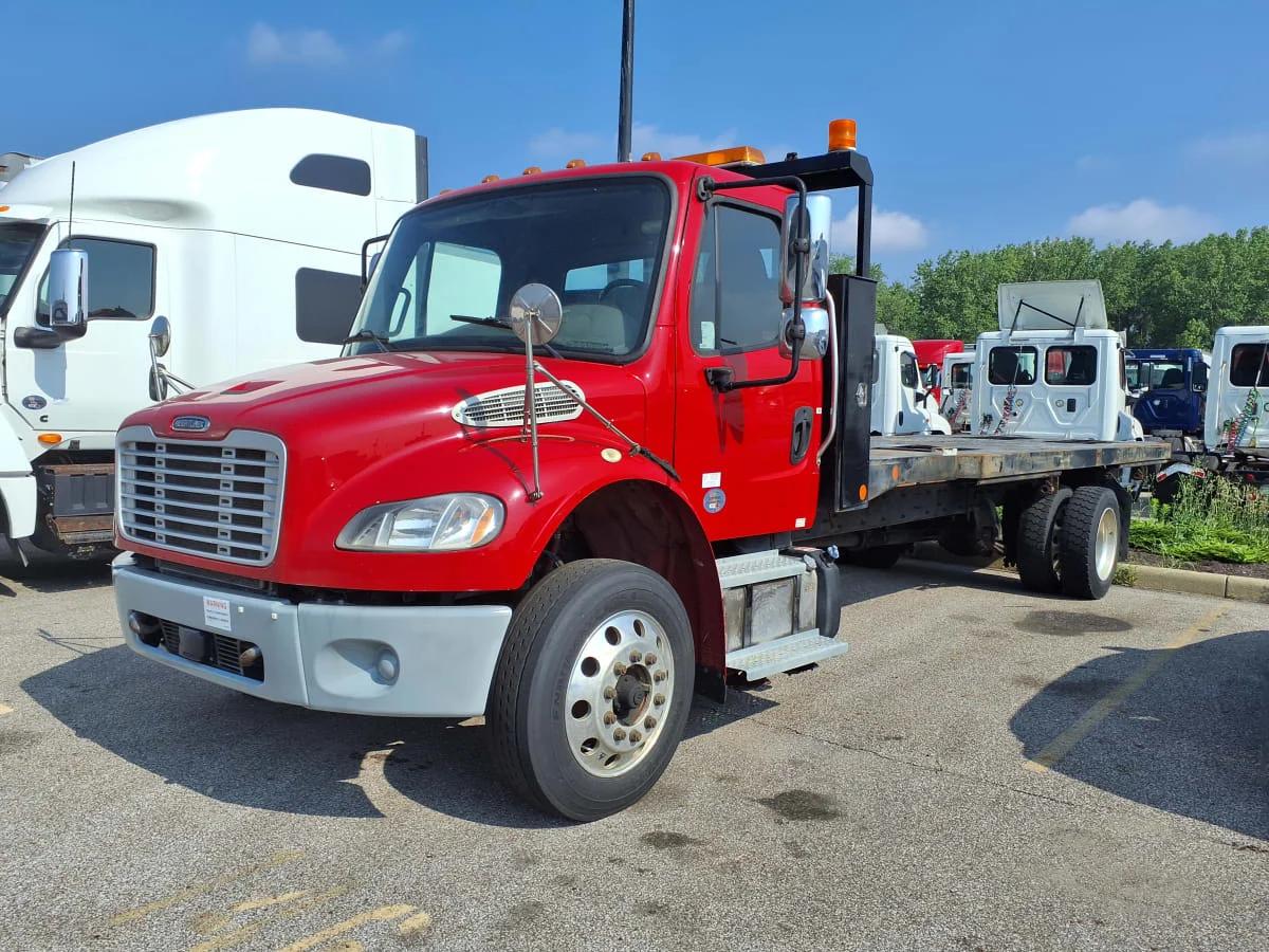 2019 Freightliner M2 106