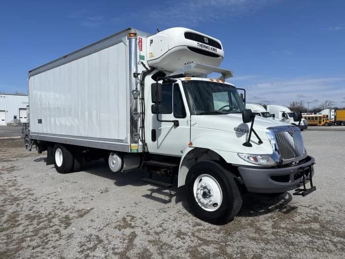 2019 International 4300 — photo 7