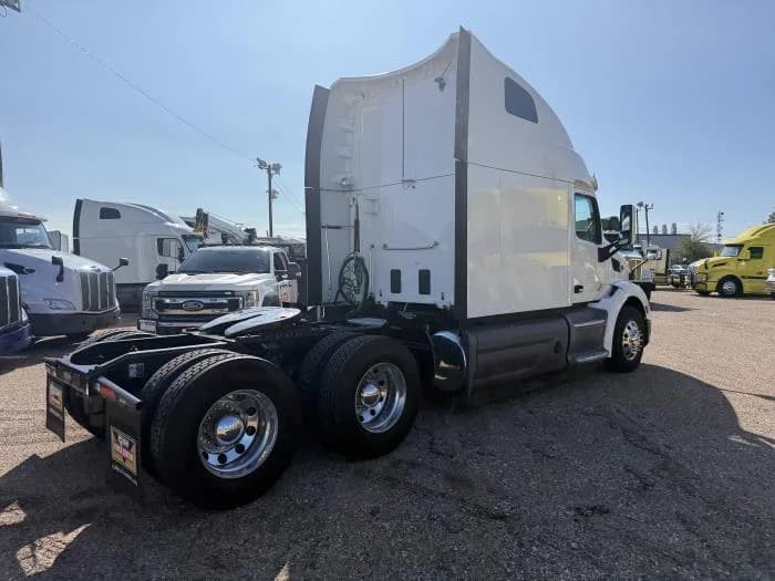 2021 Peterbilt 579 in Dallas, TX — photo 26