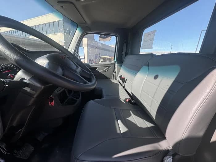 2025 Peterbilt 536 in Denver, CO — photo 14