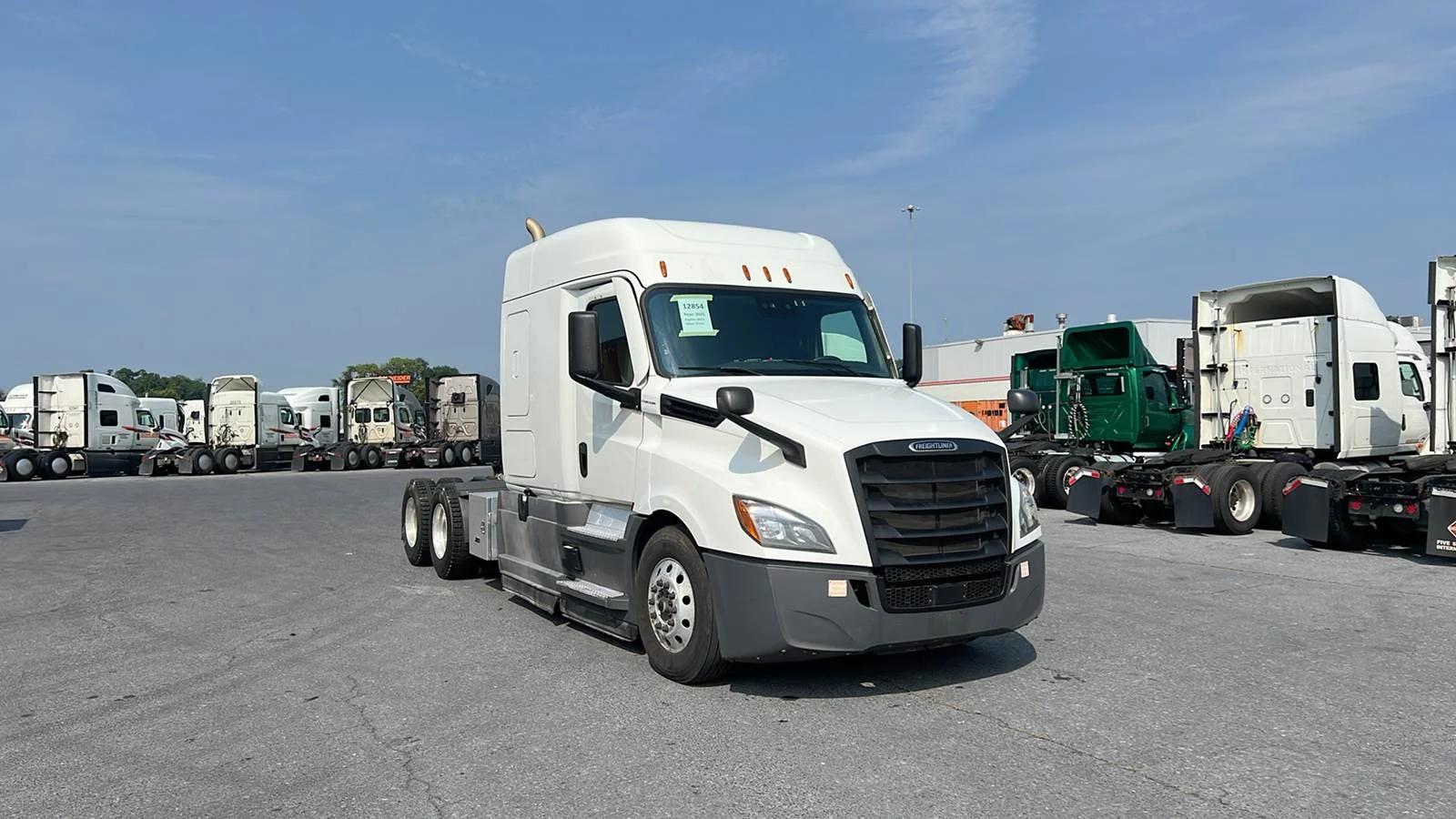 2021 Freightliner Cascadia