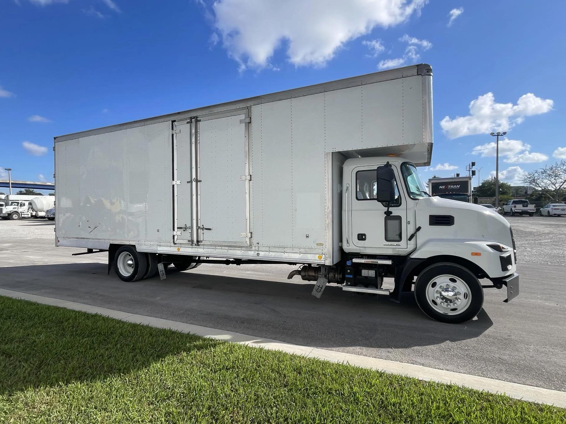 2023 Mack MD in Fort Lauderdale, FL — photo 2