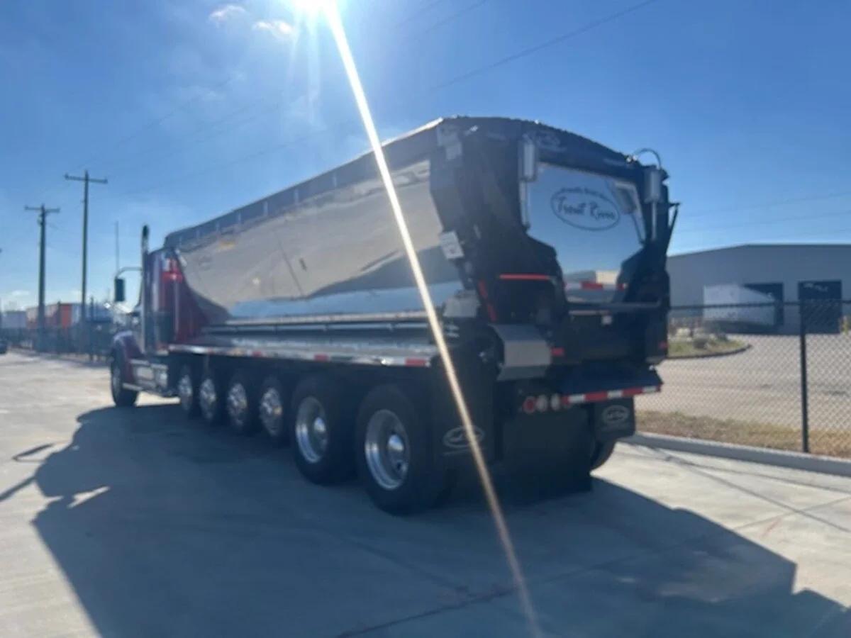2026 Western Star 49X in Fort Worth, TX — photo 3