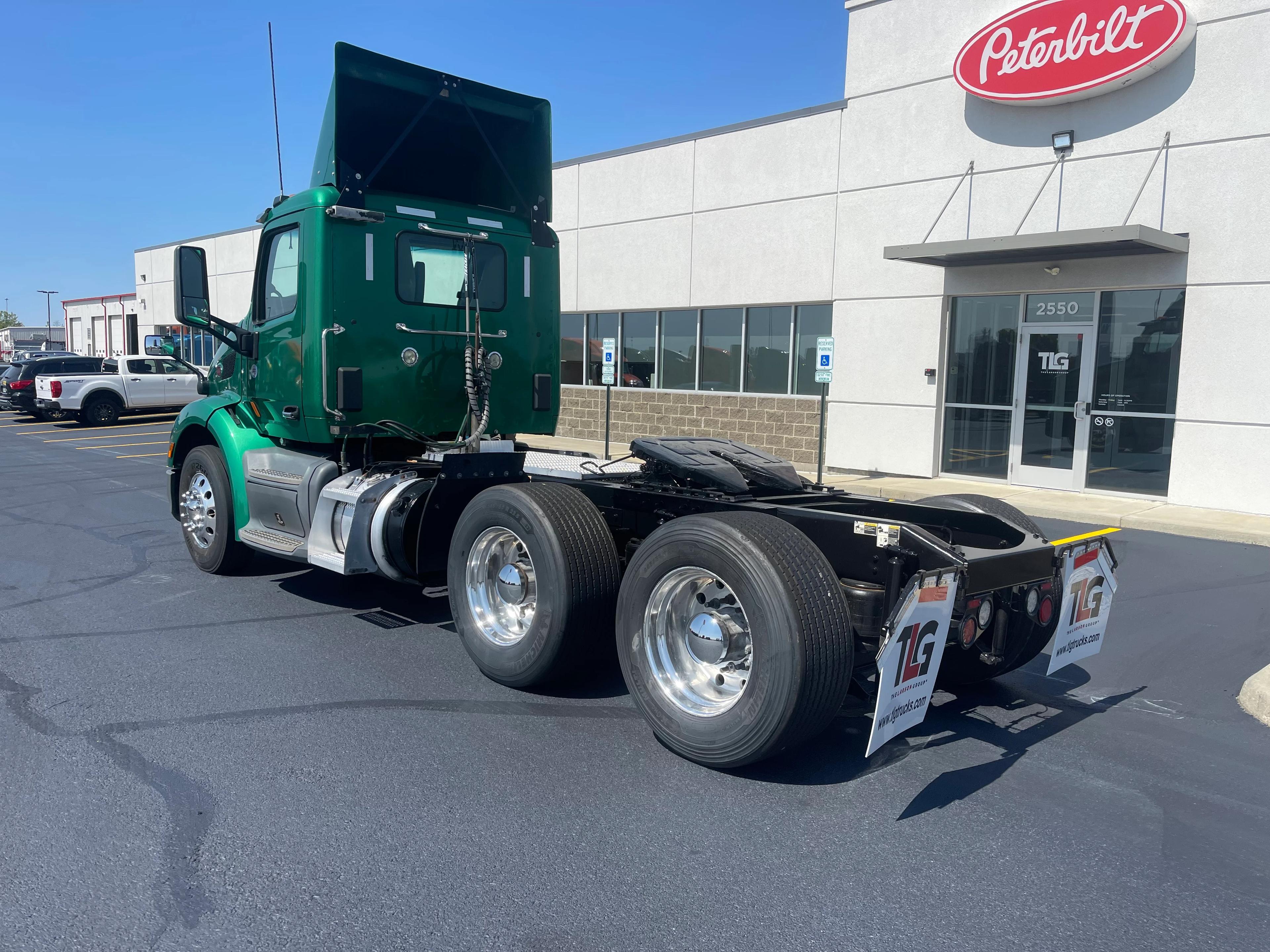 2020 Peterbilt 579 in Dayton, OH — photo 3
