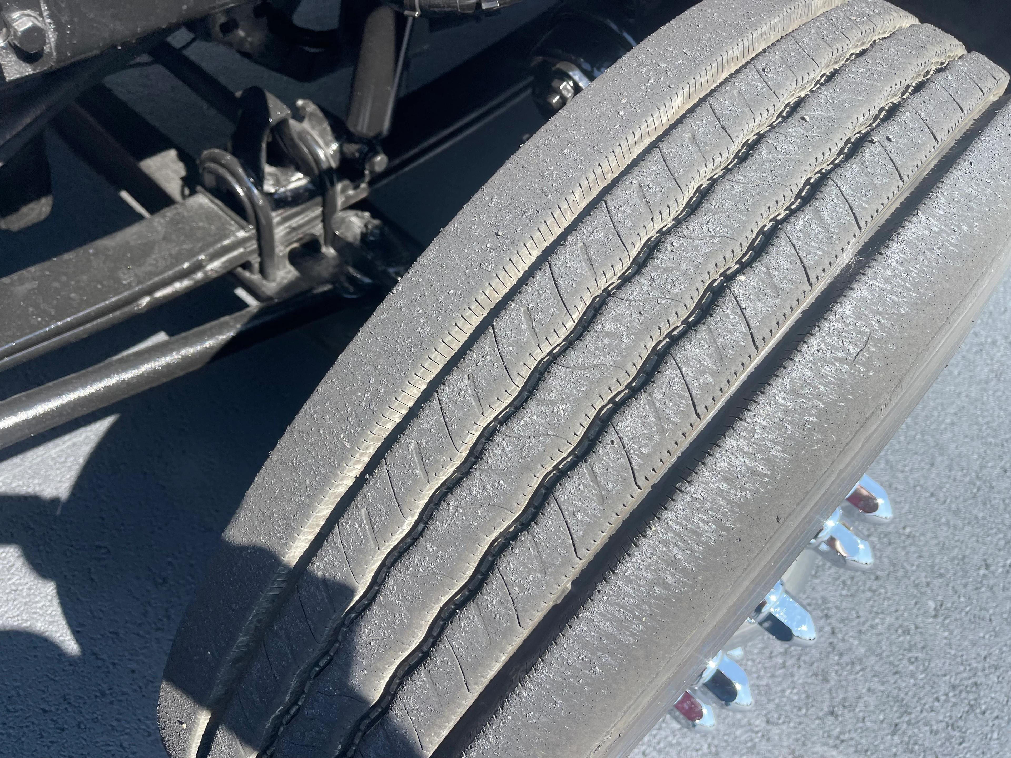 2020 Peterbilt 579 in Dayton, OH — photo 9