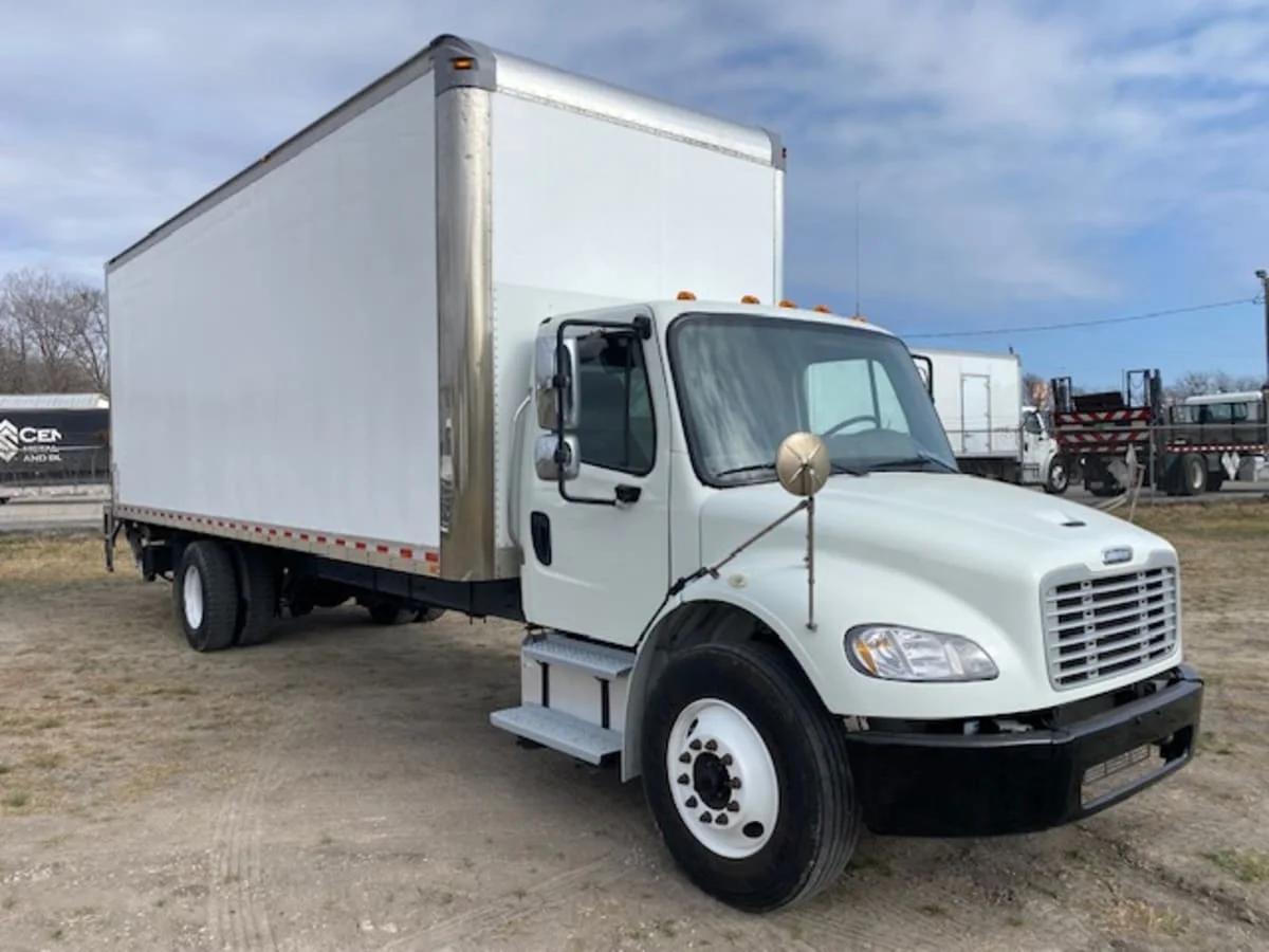 2020 Freightliner M2 106