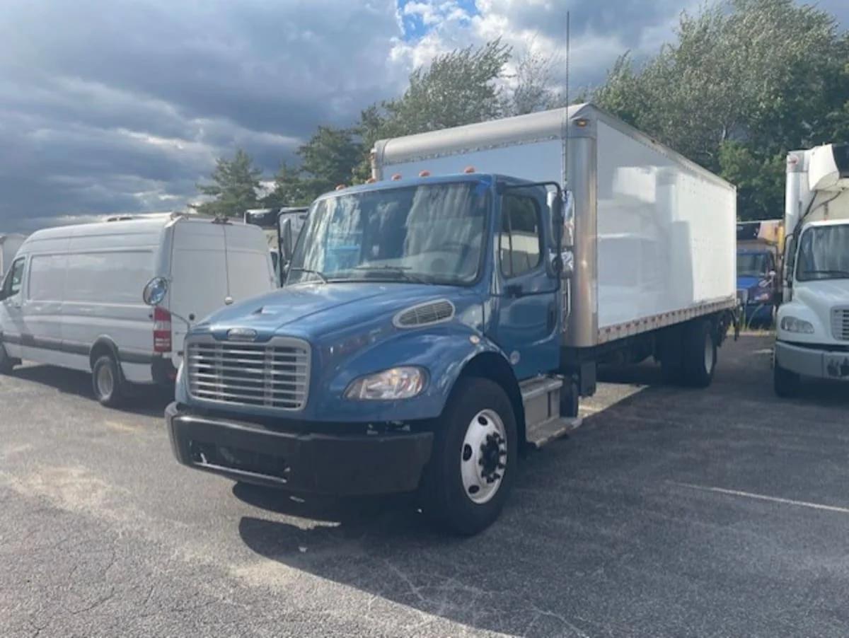 2019 Freightliner M2 106