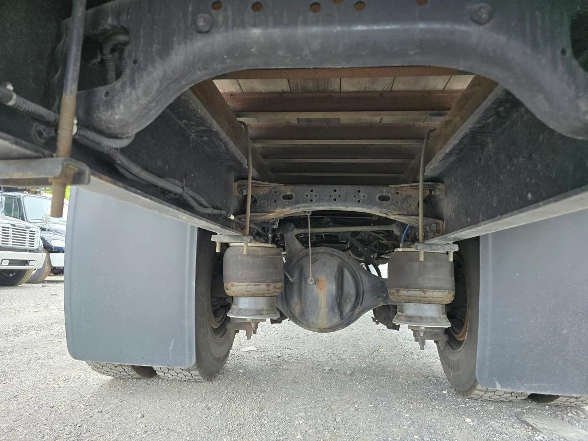 2014 Freightliner M2 106 in Bensalem, PA — photo 14