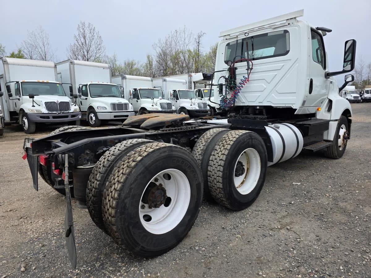 2019 International LT in Bensalem, PA — photo 4