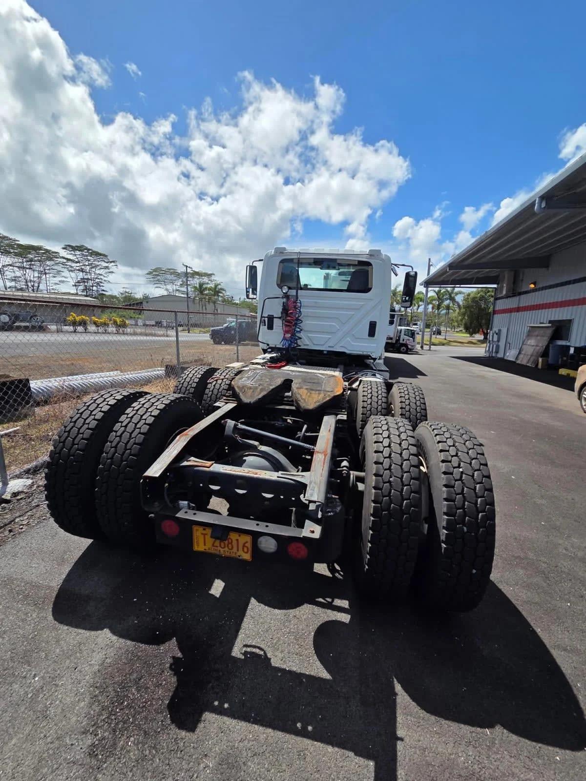 2016 International ProStar in Keaau, HI — photo 5