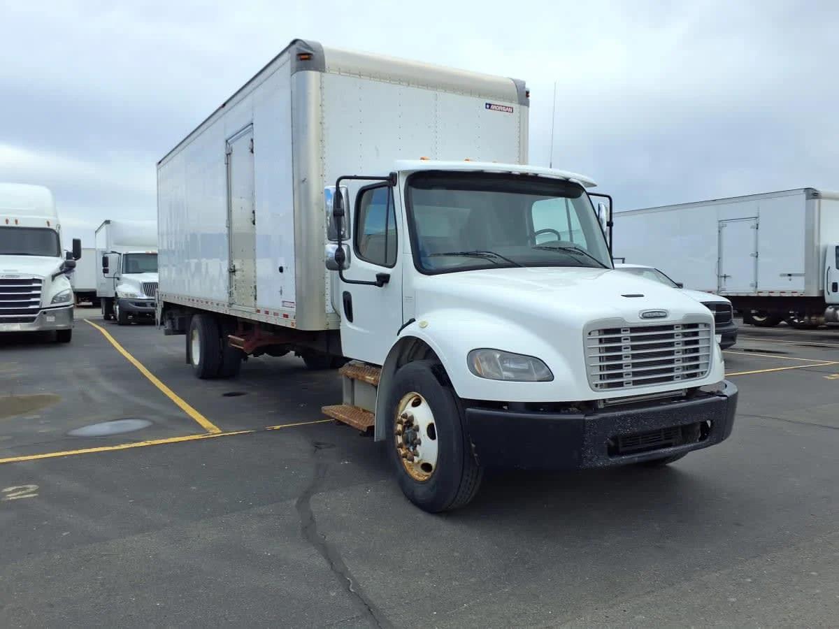 2019 Freightliner M2 106 in Taylor, MI — photo 3