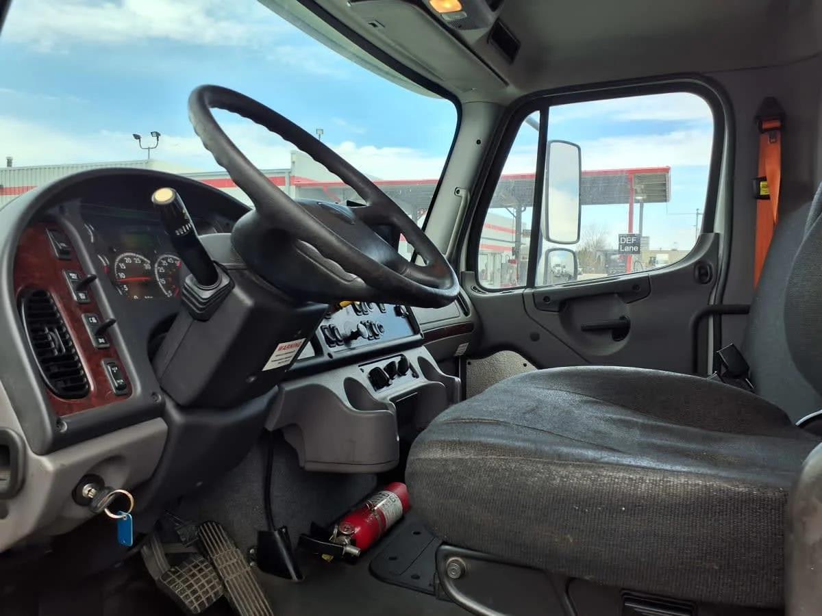2019 Freightliner M2 106 in Taylor, MI — photo 7