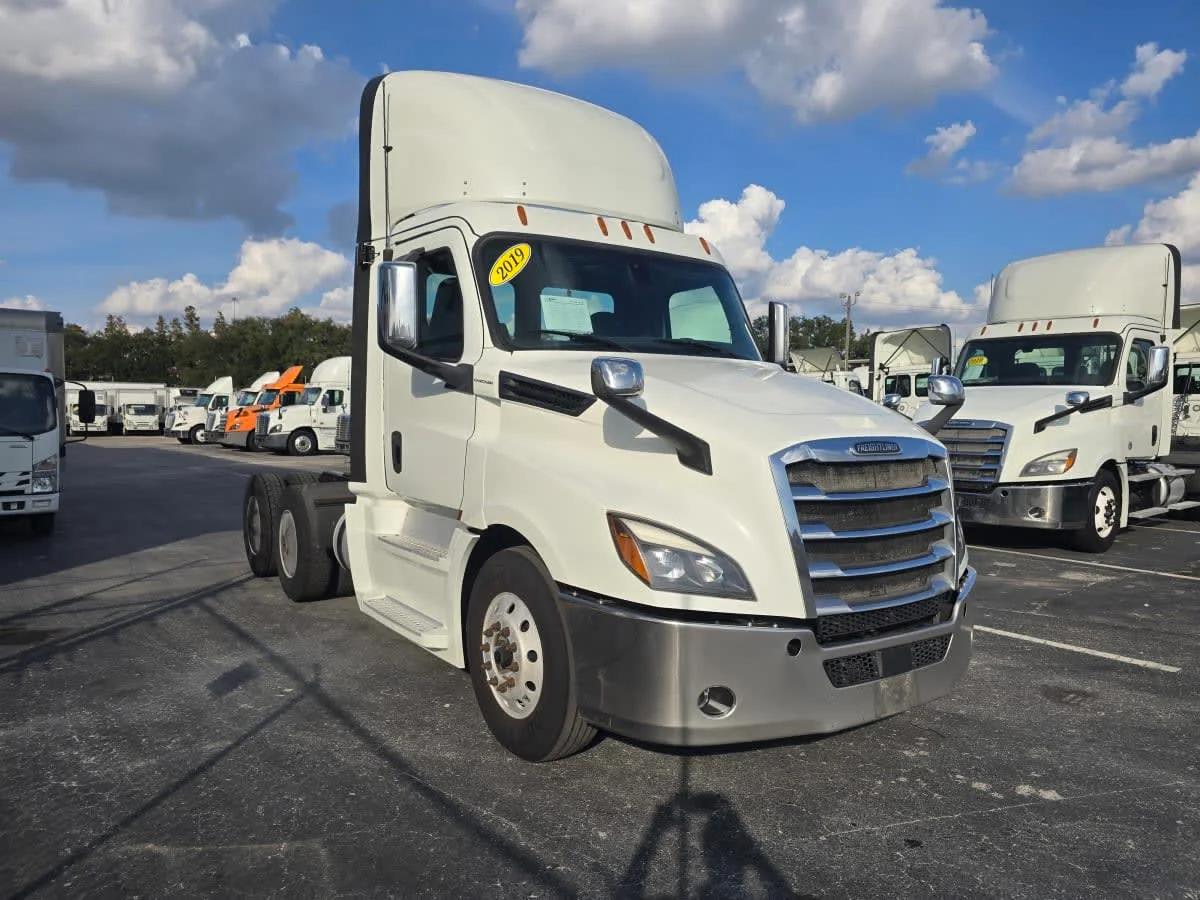 2019 Freightliner Cascadia