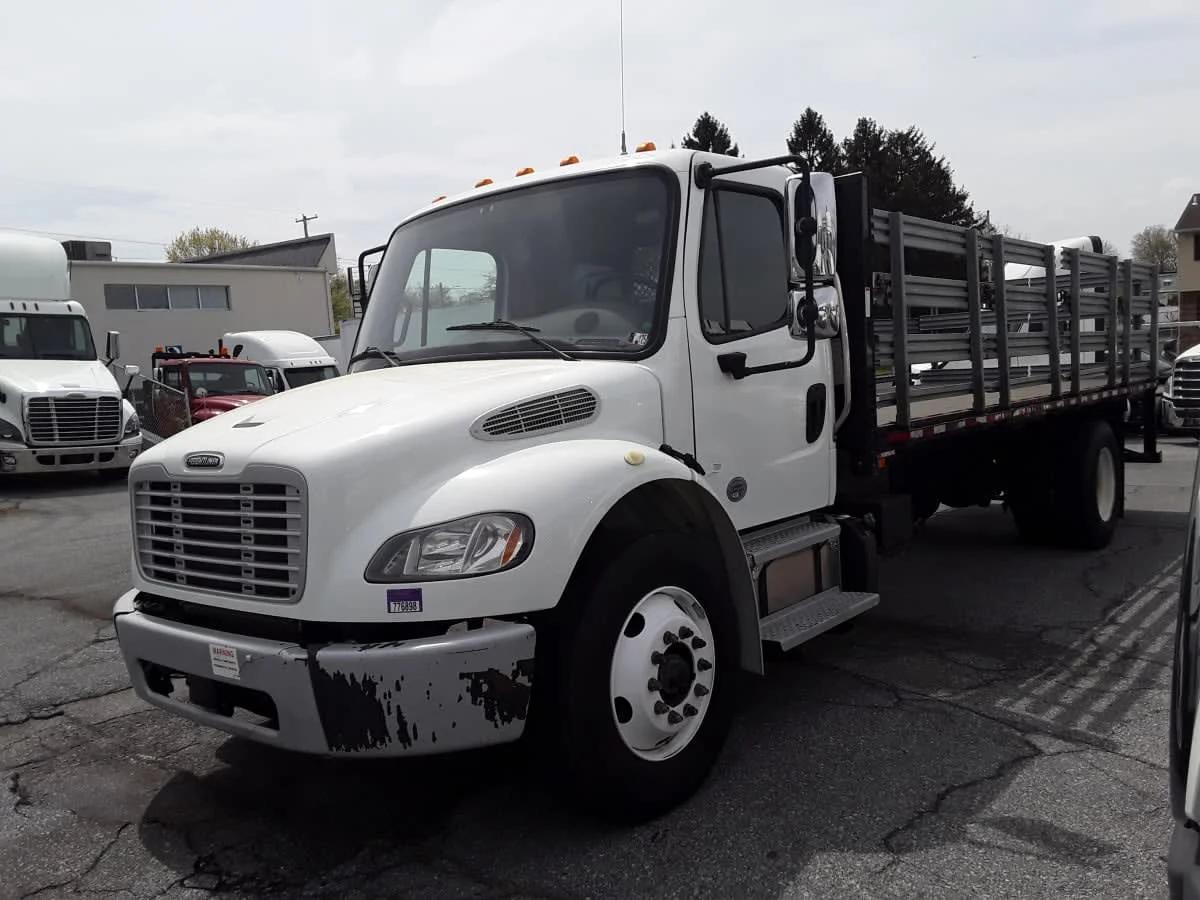 2018 Freightliner M2 106