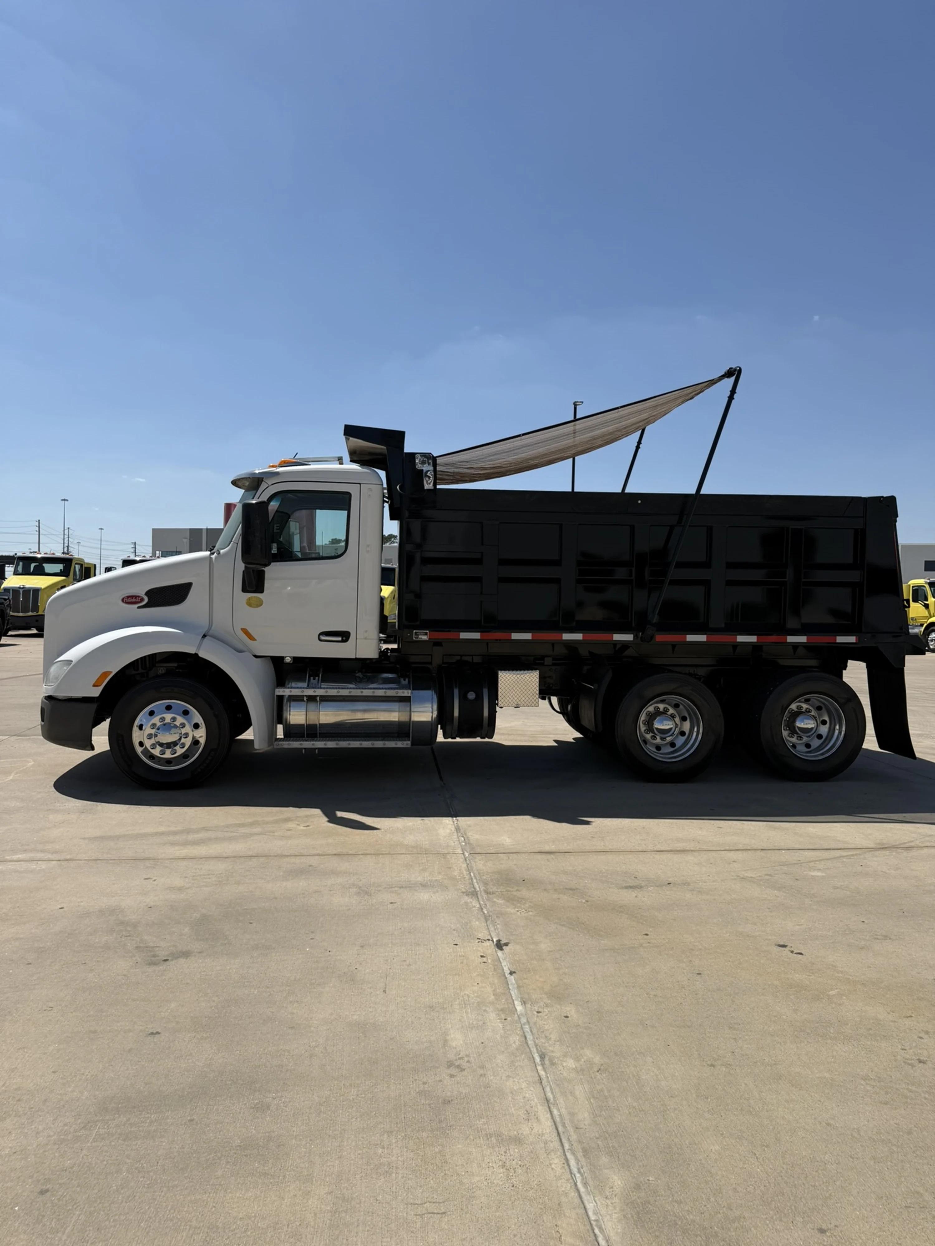 2017 Peterbilt 579 in HOUSTON, TX — photo 20