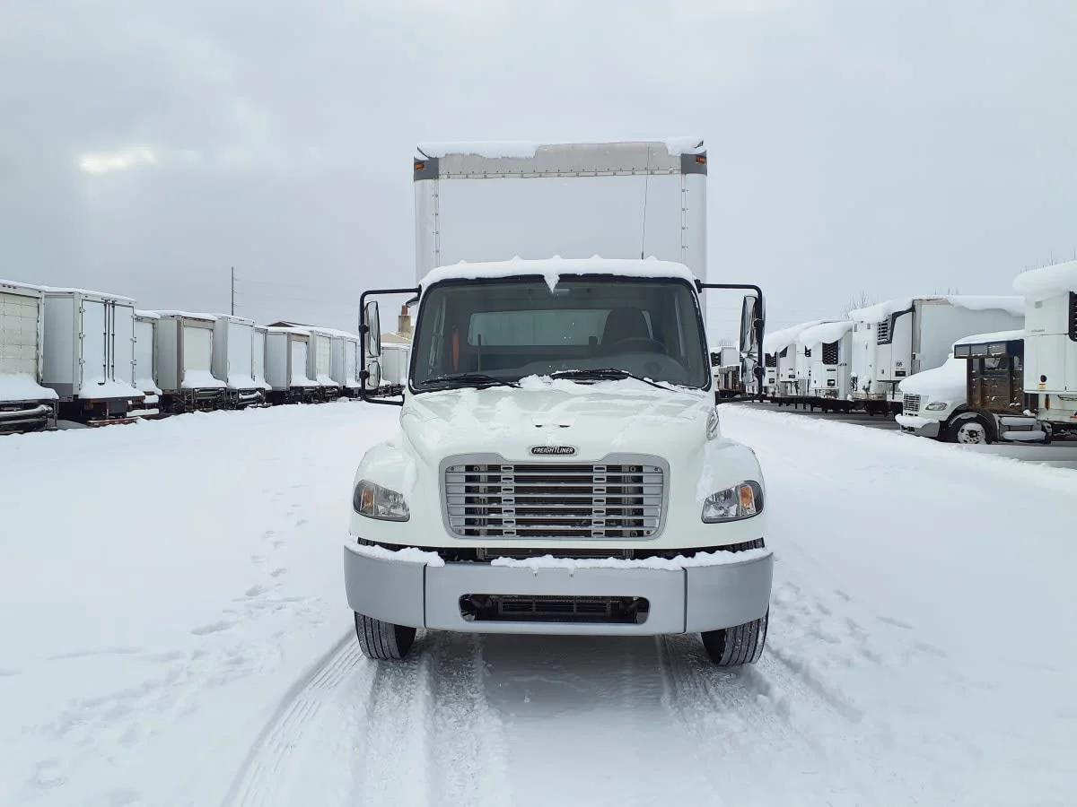 2018 Freightliner M2 106 in Wayland, MI — photo 2