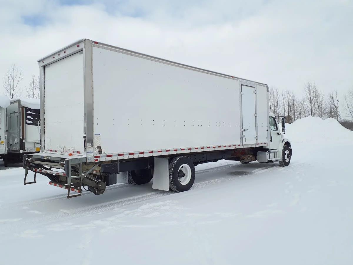 2018 Freightliner M2 106 in Wayland, MI — photo 4