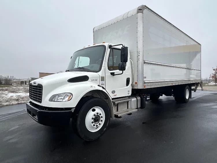 2021 Freightliner M2 106 in Windsor, WI — photo 3