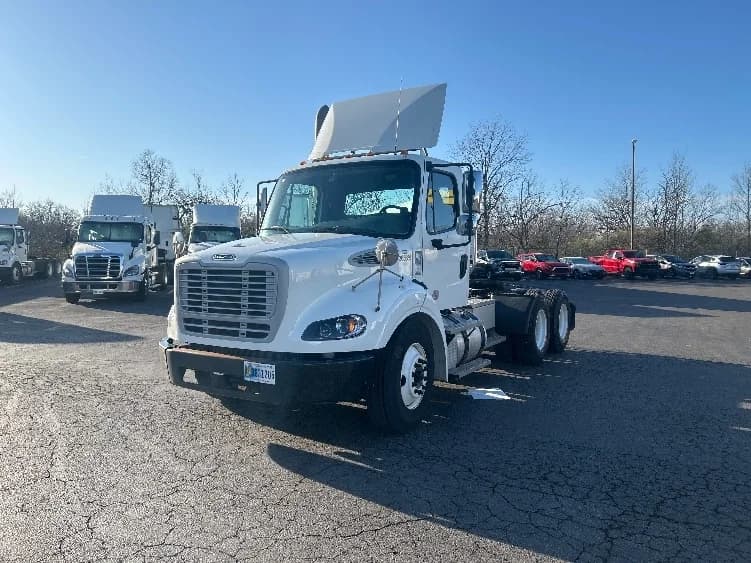 2020 Freightliner M2 112 in Akron, OH — photo 3