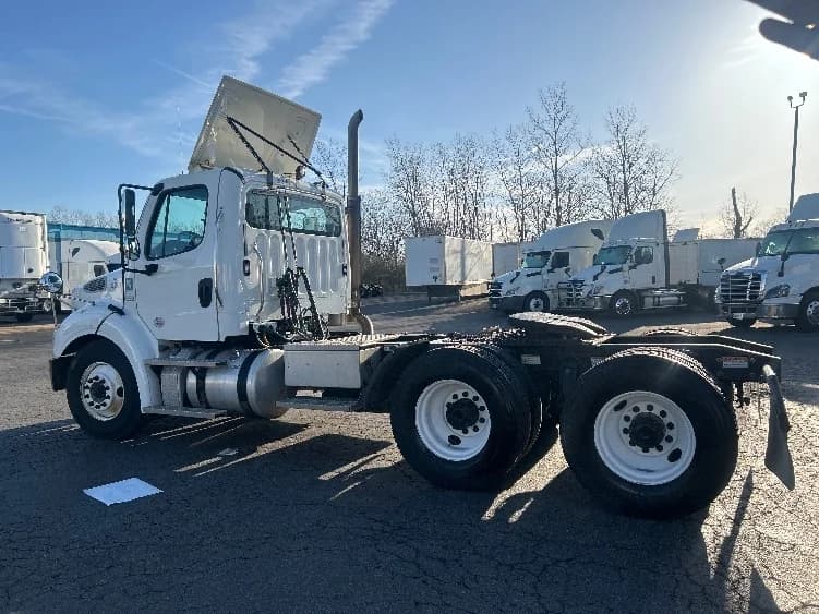 2020 Freightliner M2 112 in Akron, OH — photo 5