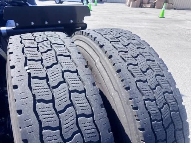 2019 Freightliner Cascadia — photo 17