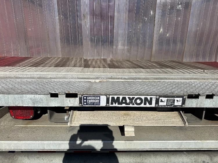 2019 International 4300 in North Bergen, NJ — photo 10