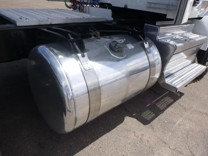 2020 Peterbilt 579 — photo 26