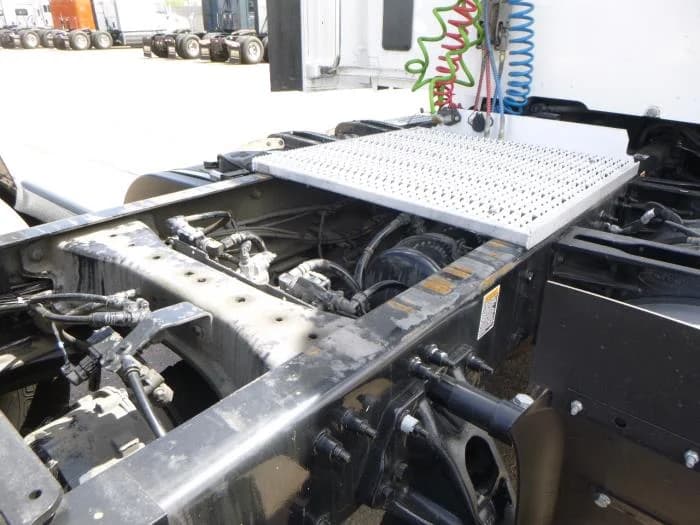 2020 Peterbilt 579 — photo 27