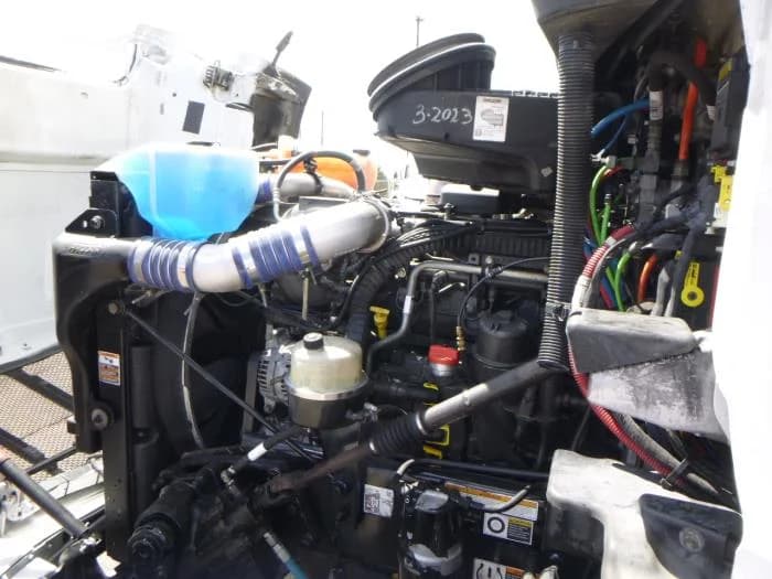 2020 Peterbilt 579 — photo 31