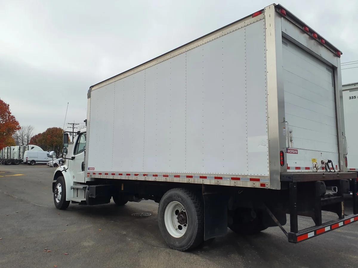 2018 Freightliner M2 106 in Bolingbrook, IL — photo 6