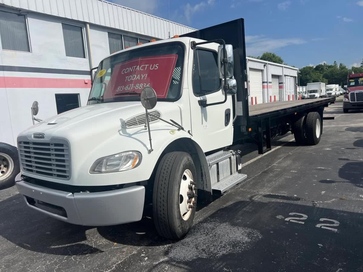 2017 Freightliner M2 106