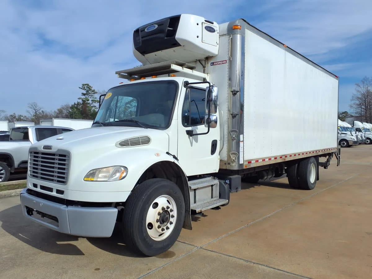 2019 Freightliner M2 106