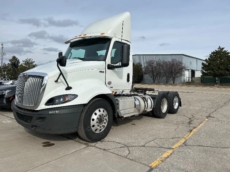 2020 International RH in Lansing, MI — photo 3