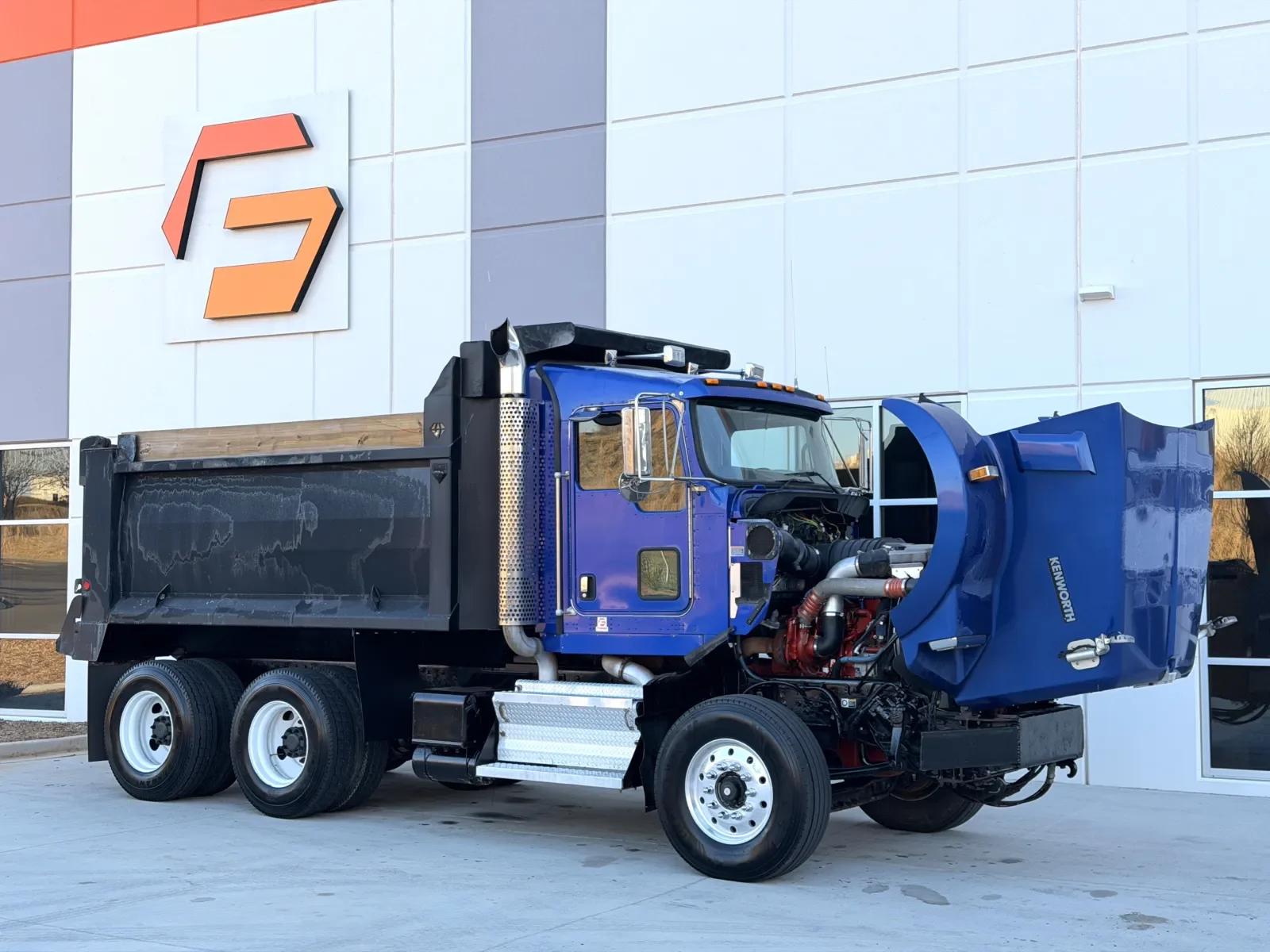 2011 Kenworth T800 in Greer, SC — photo 10