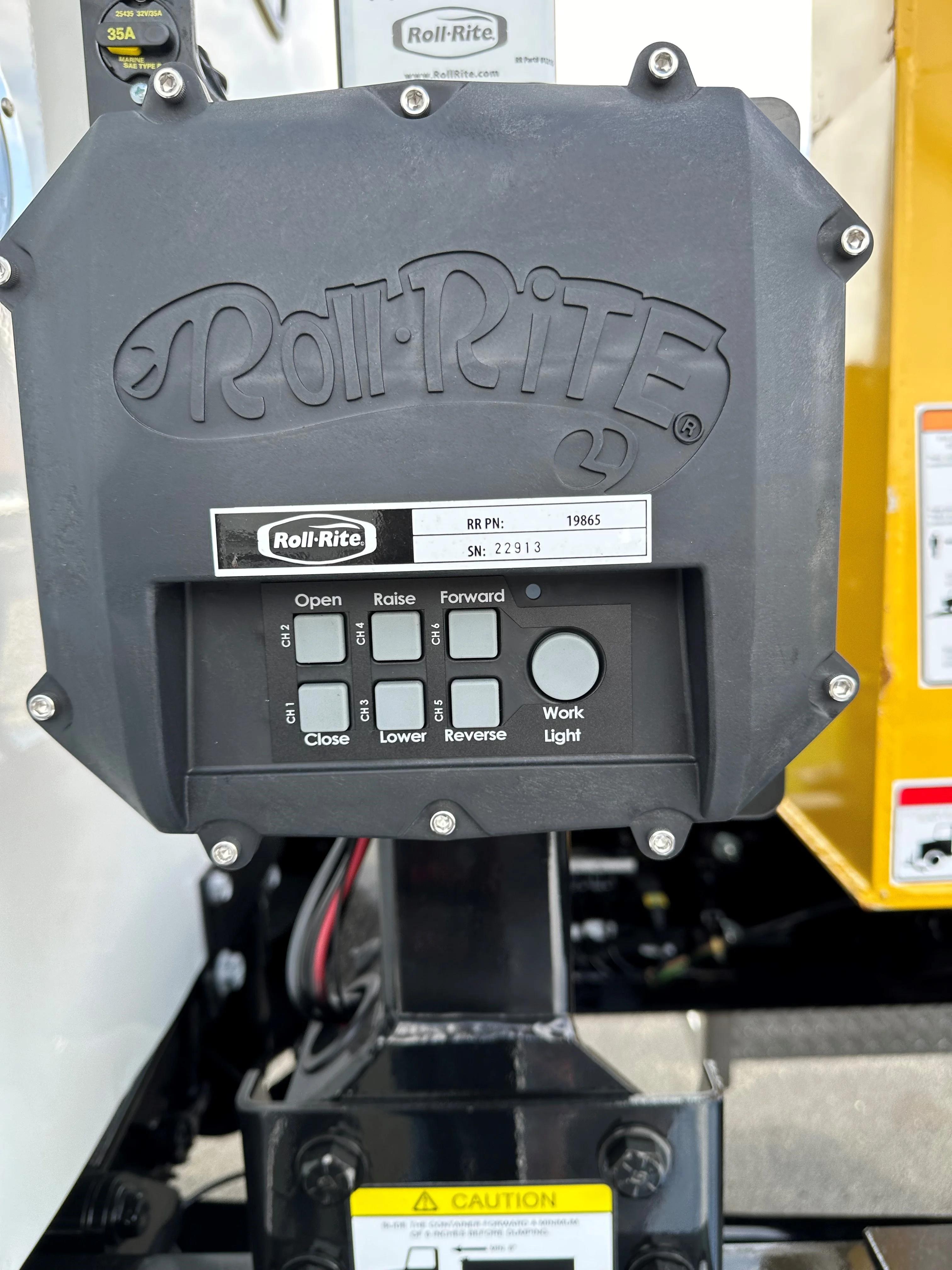 2025 Peterbilt 537 in BUTLER, PA — photo 12