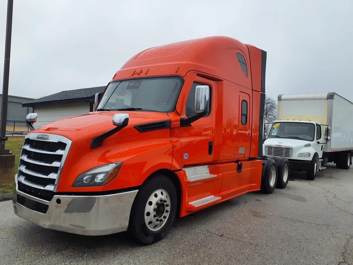 2021 Freightliner Cascadia