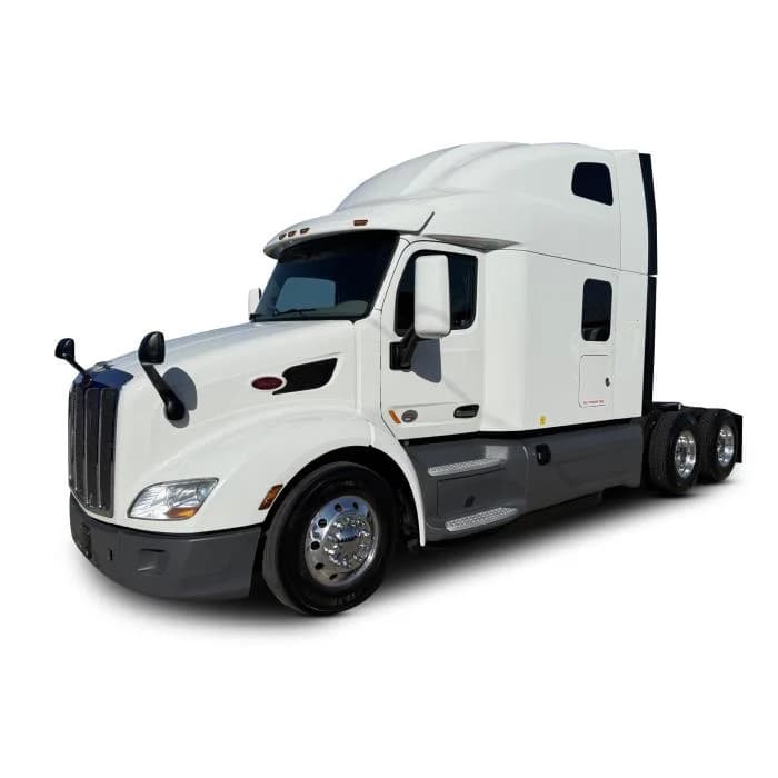2021 Peterbilt 579 in Dallas, TX