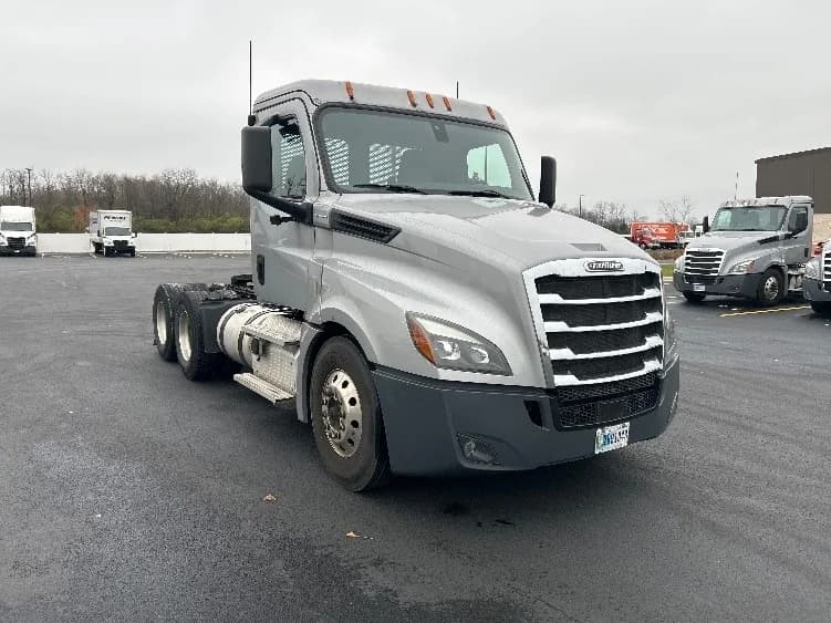 2020 Freightliner Cascadia in Piqua, OH