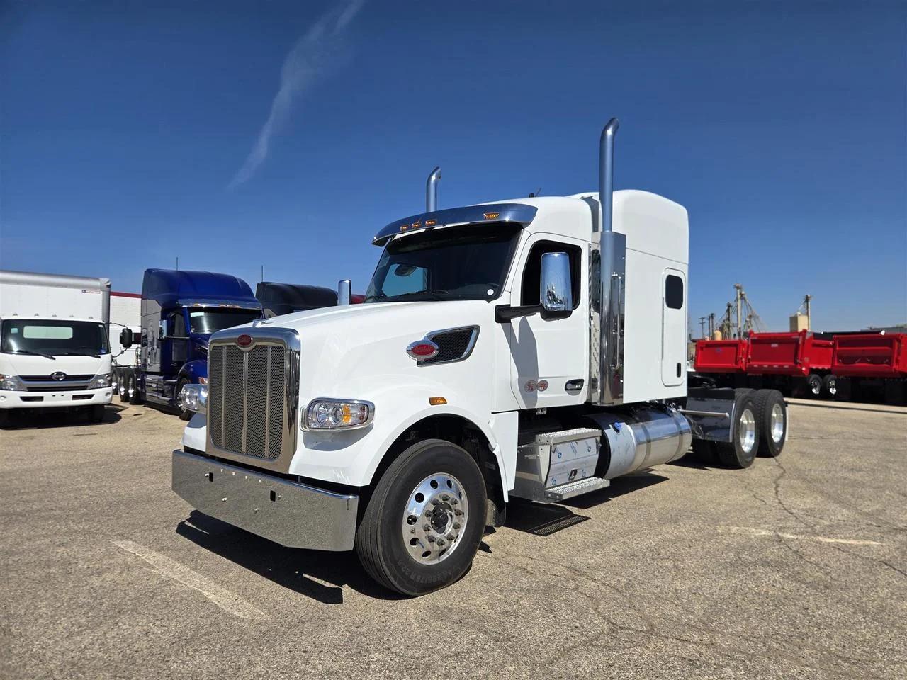 2027 Peterbilt 567 in South St. Paul, MN — photo 12