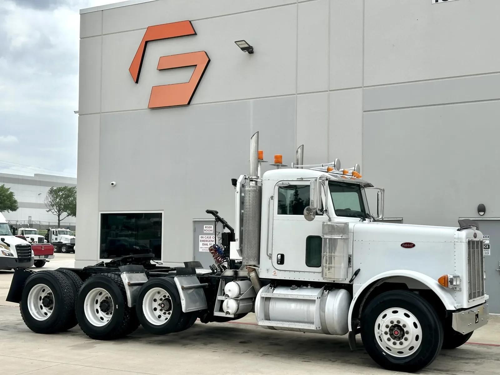 2005 Peterbilt 379