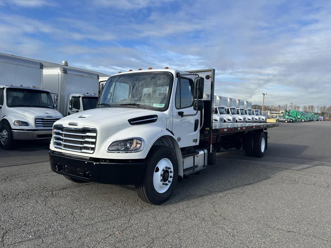 2025 Freightliner M2 106 in Albany, OR