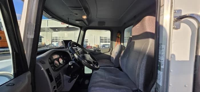 2020 Peterbilt 337 in Jacksonville, FL — photo 18