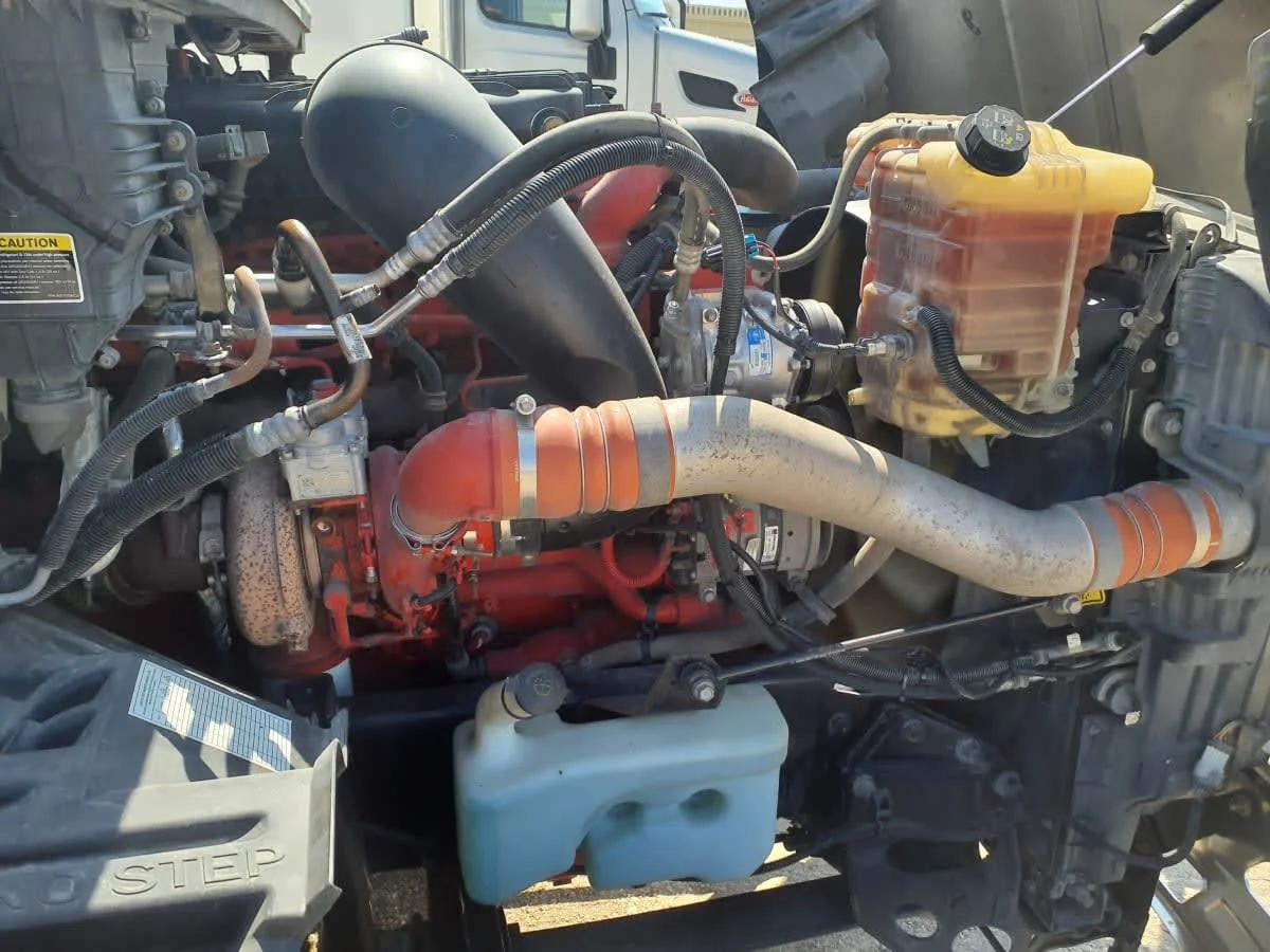 2020 International LT in Converse, TX — photo 13