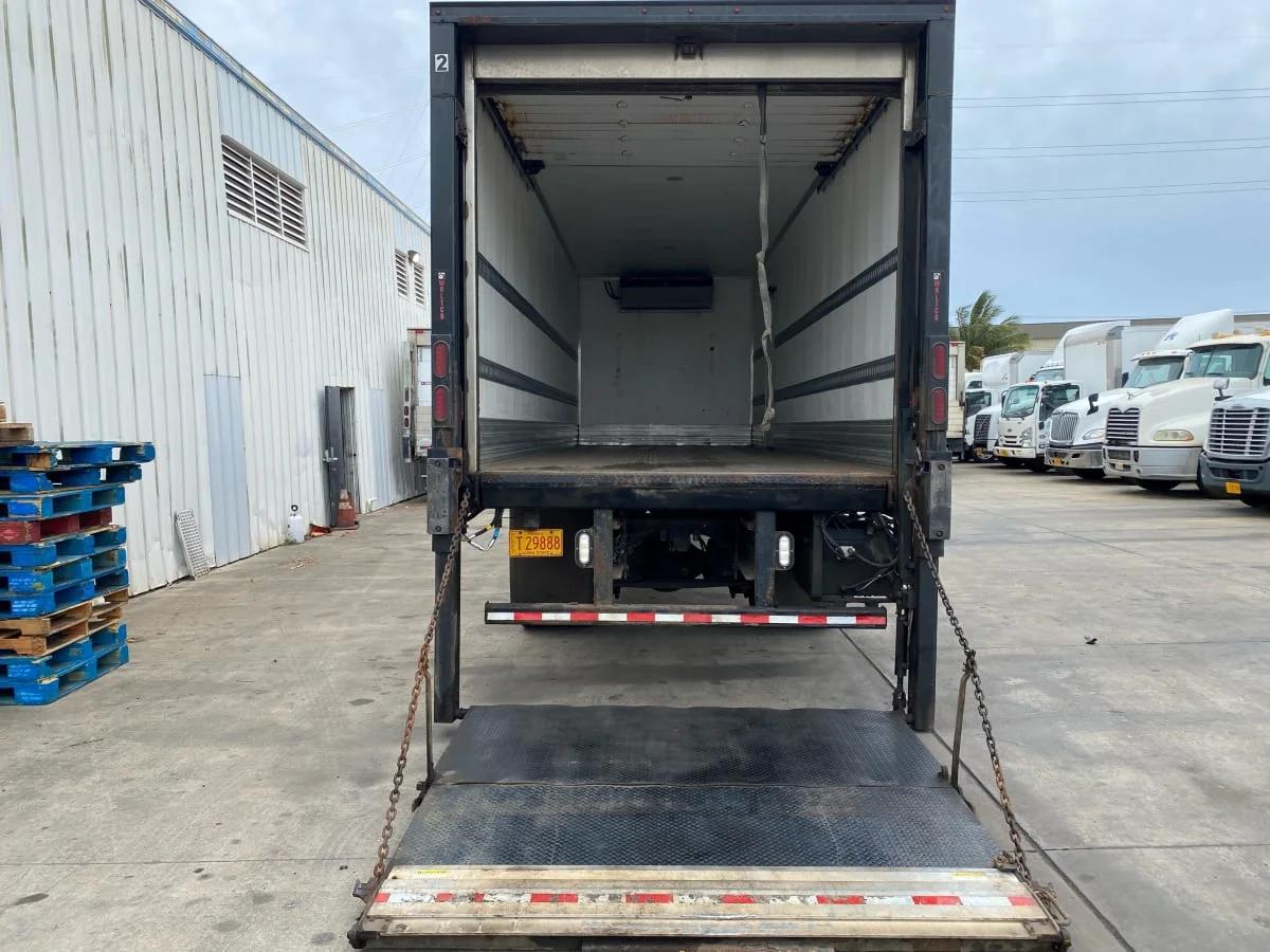 2017 Freightliner M2 106 in Kapolei, HI — photo 4