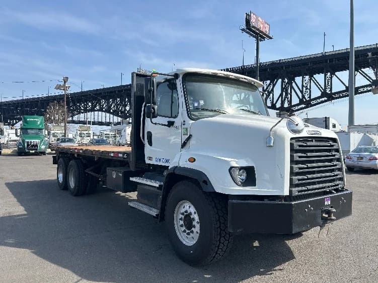 2020 Freightliner 114SD