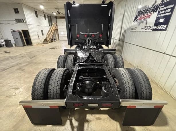 2019 Peterbilt 389 in Hartford, SD — photo 7