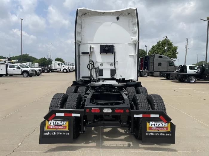 2022 Peterbilt 579 in Oklahoma City, OK — photo 10